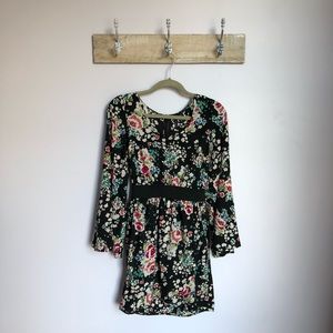 Floral Bell-Sleeved Dress